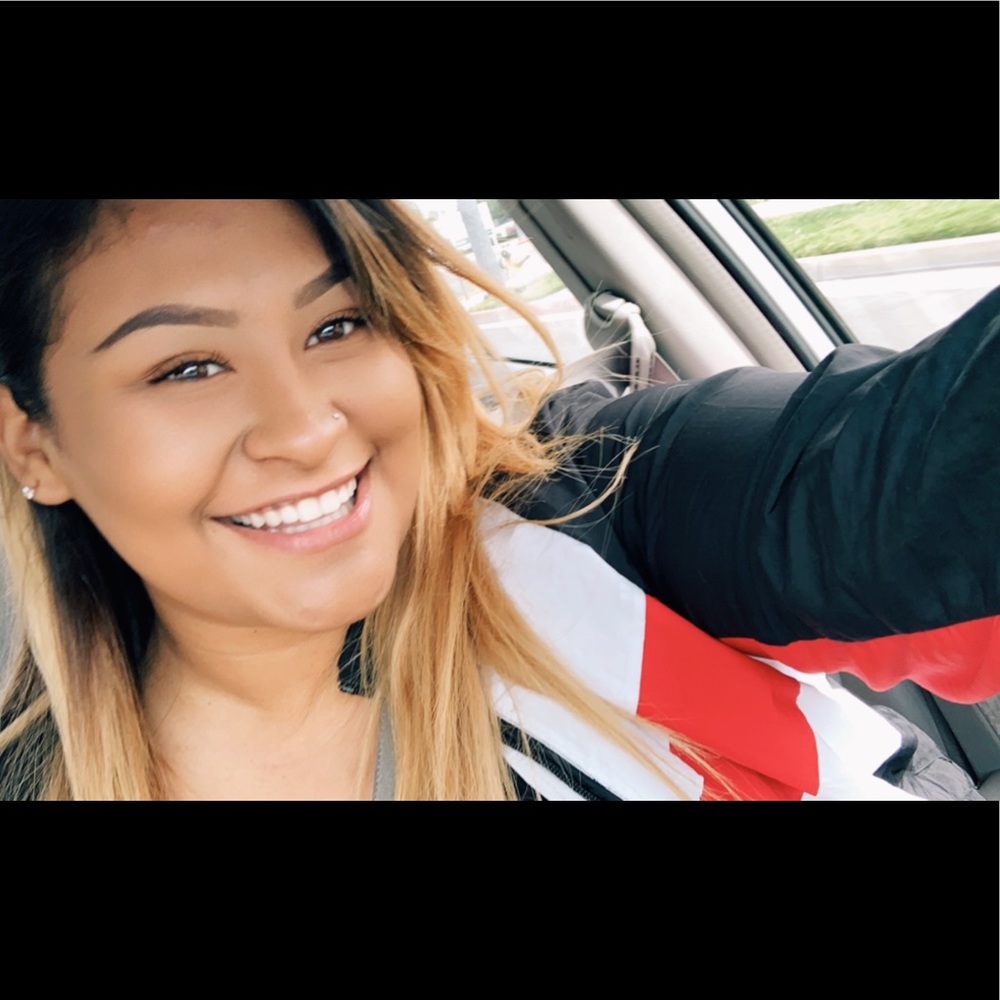 Meet your Posher ^^^^